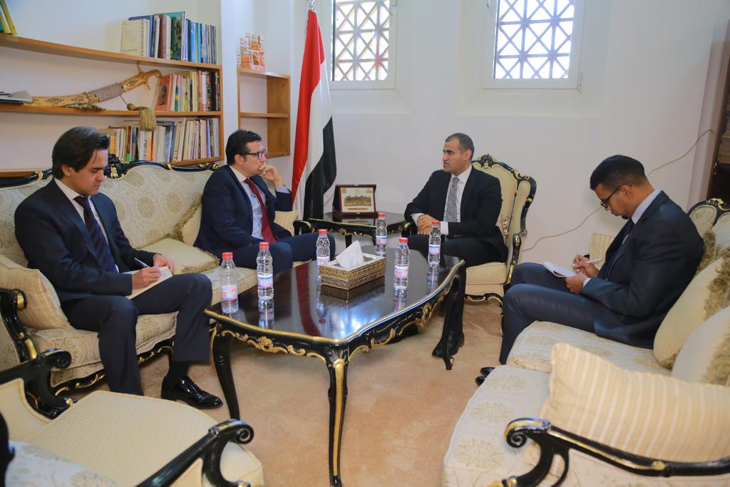 نائب وزير الخارجية يشيد بتطور العلاقات الثنائية اليمنية-التركية