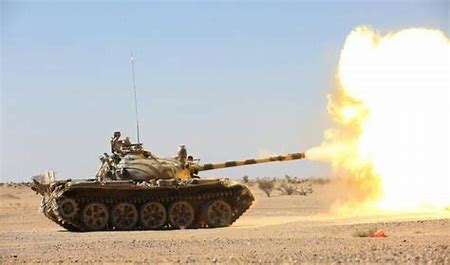 مدفعية الجيش الوطني تقصف مواقع الميليشيا خلف مركز باقم في صعدة 