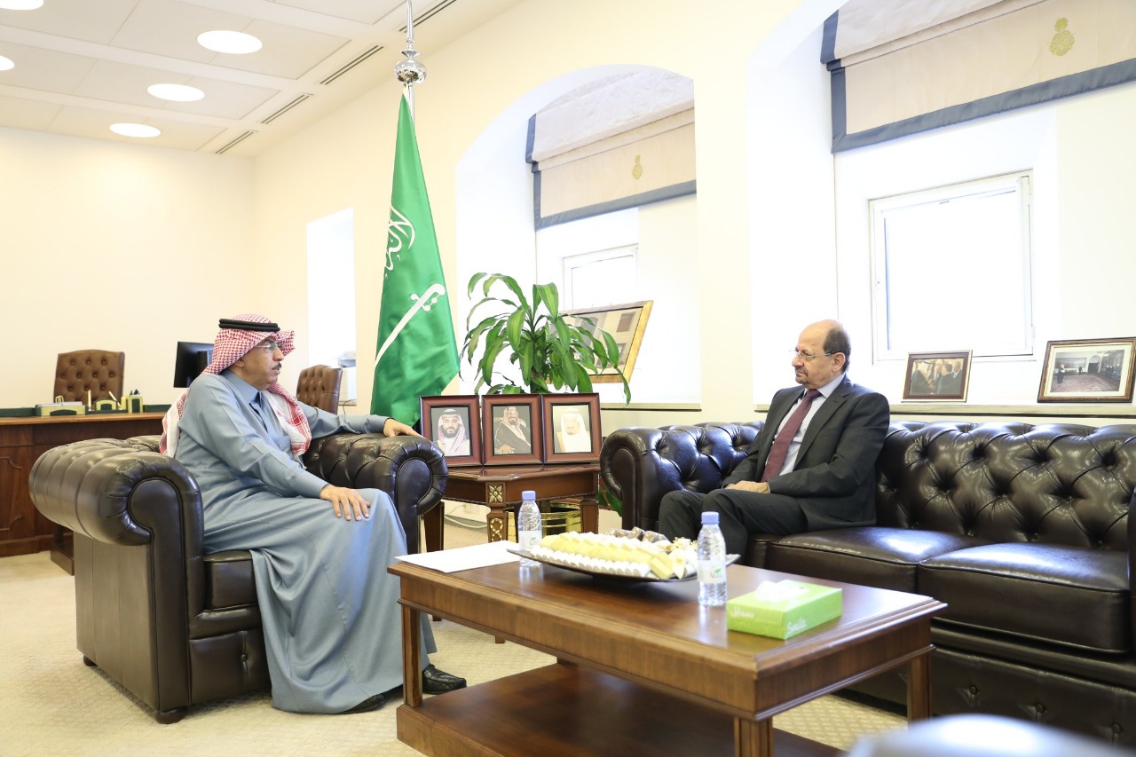 السفير الزنداني يبحث مع وكيل وزارة الخارجية السعودي عدد من القضايا ذات الاهتمام المشترك
