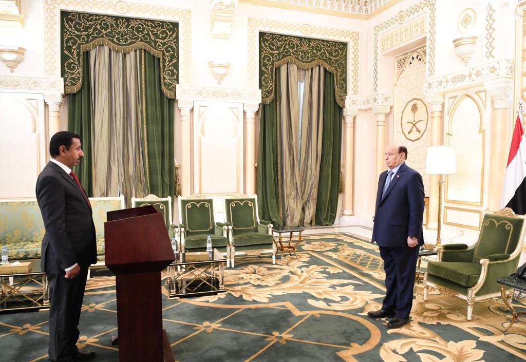 بن عديو يؤدي اليمين الدستورية بمناسبة تعيينه محافظاً لمحافظة شبوة