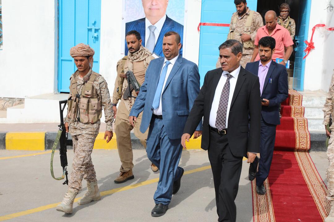 افتتاح المبنى الجديد للإدارة العامة للمؤسسة الاقتصادية اليمنية بالمكلا  