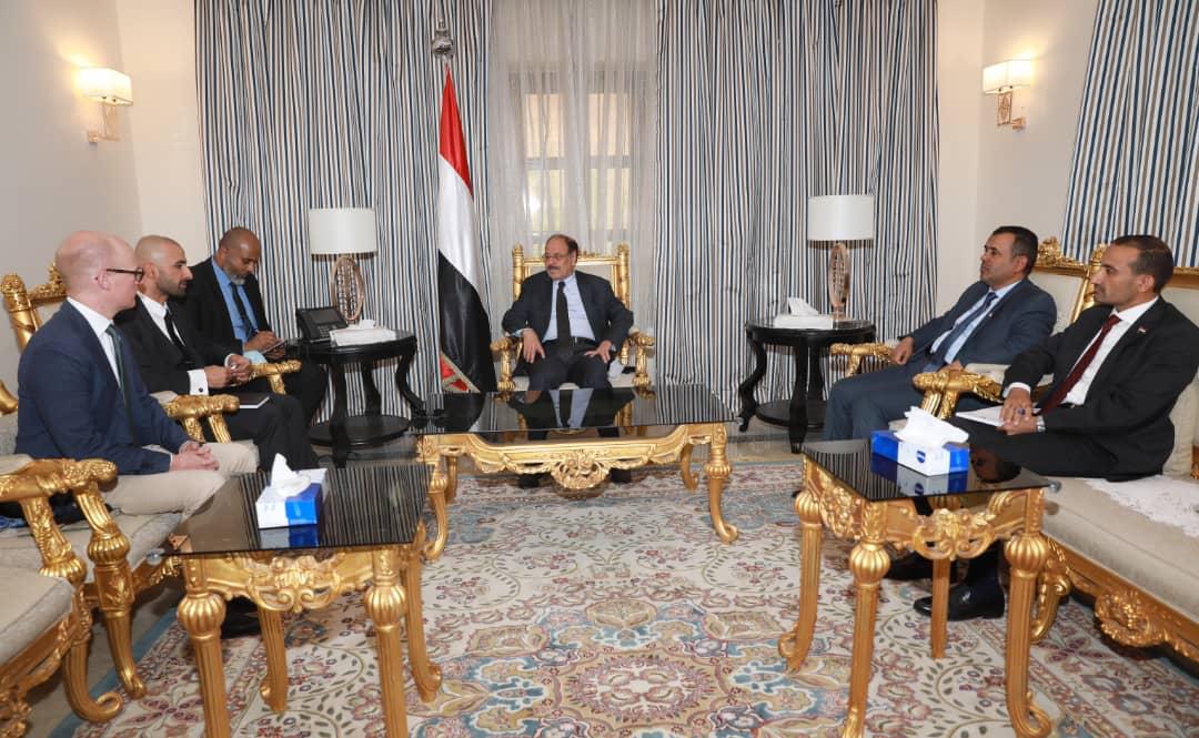 نائب الرئيس ينوه إلى عرقلة الحوثيين للجهود الدولية الرامية للسلام