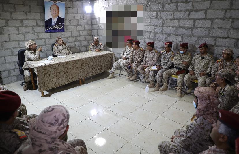 
اجتماع عسكري بمأرب يؤكد العزم على استكمال تحرير اليمن من المشروع الإيراني 
