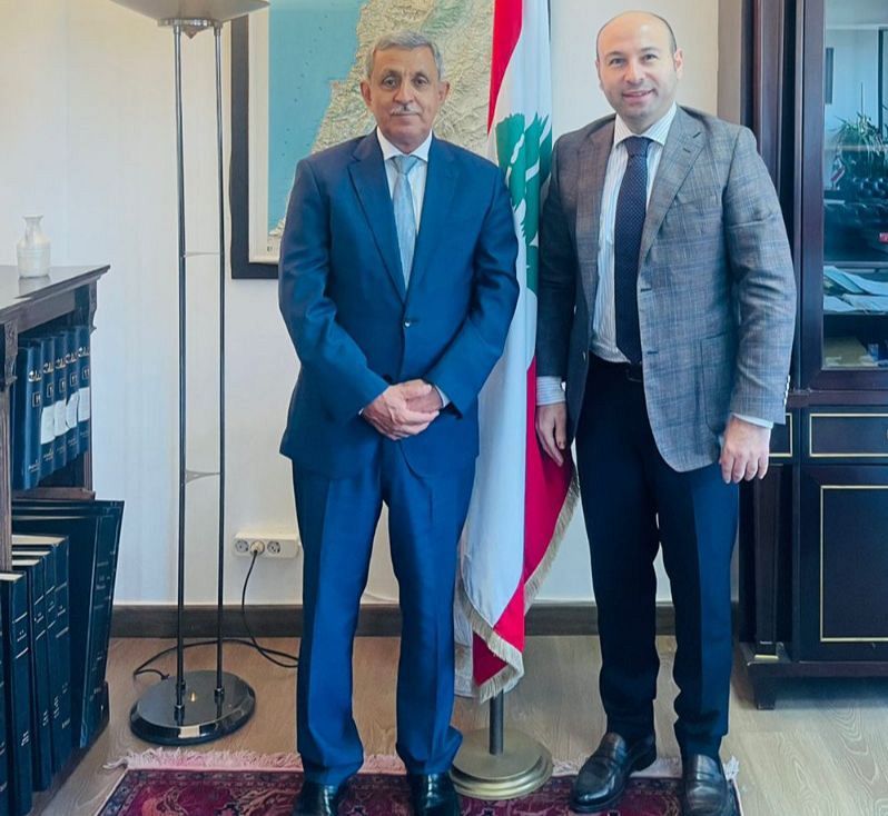 السفير الدعيس يلتقي أمين عام وزارة الخارجية والمغتربين اللبناني