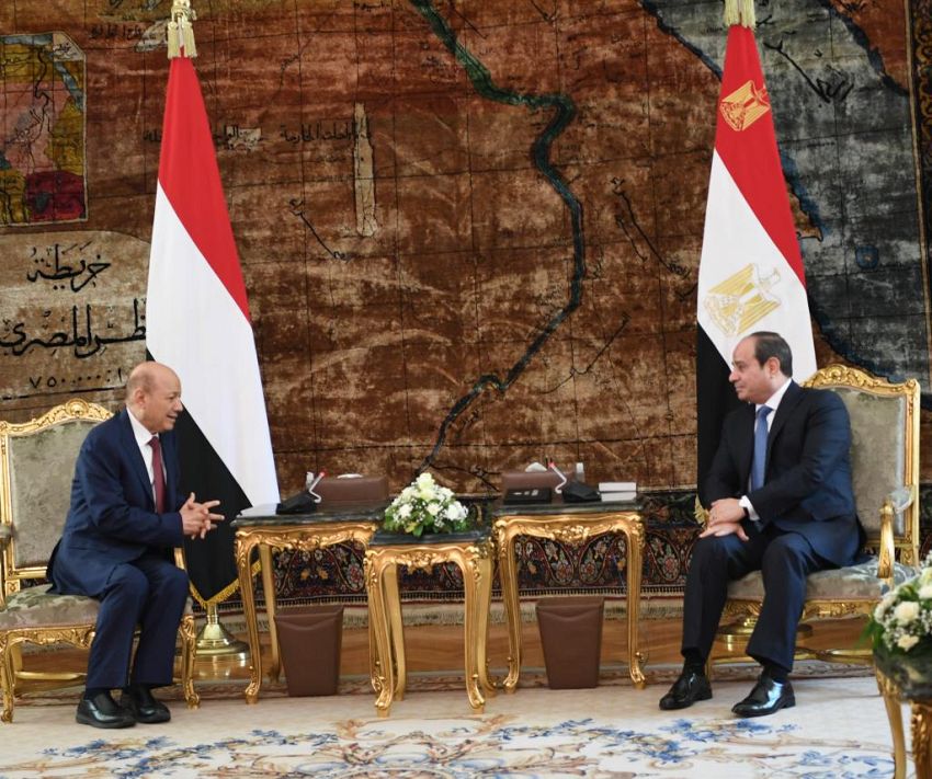 الرئيسان العليمي و السيسي يعقدان لقاءات ثنائية ومحادثات رسمية بشأن مستجدات الملف اليمني وامن الملاحة الدولية
