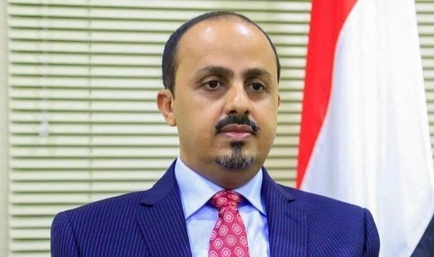 الإرياني: جرائم قتل الأقارب في إب وصنعاء نتيجة مباشرة للتعبئة الحوثية المتطرفة والمراكز الصيفية التي تصنع جيلاً دمويا