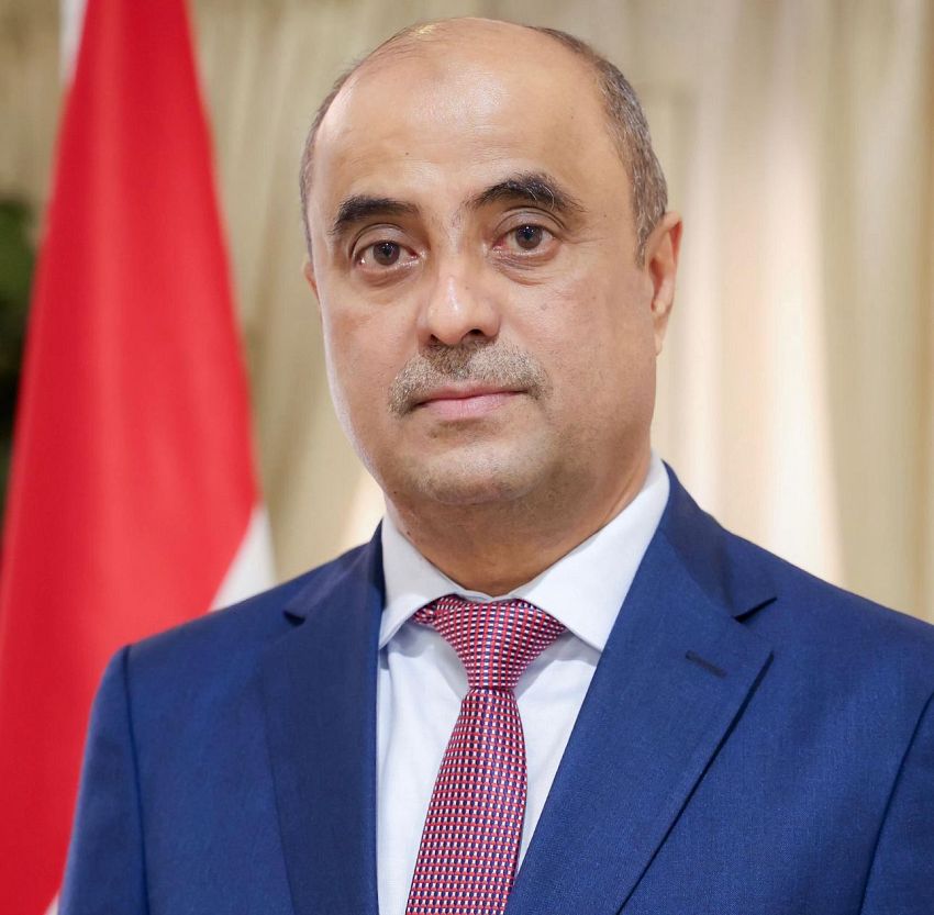 رئيس الوزراء يطمئن على الأوضاع الأمنية والخدمية بمحافظة شبوة #وكالة_الانباء_اليمنية_سبأ 