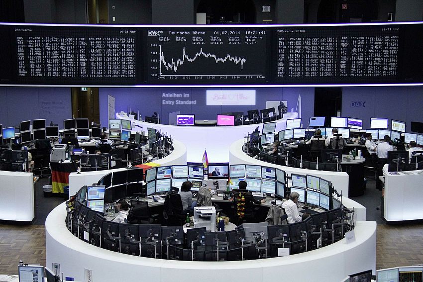 تباين الأسهم الأوروبية عند بداية التعاملات