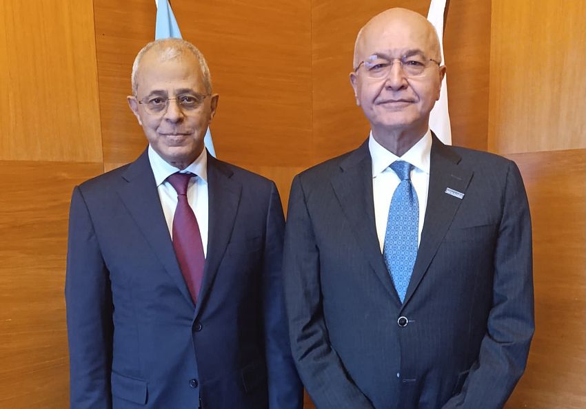 نائب وزير الخارجية يبحث مع المفوض السامي تداعيات الأزمة الإنسانية وموجات النزوح في اليمن